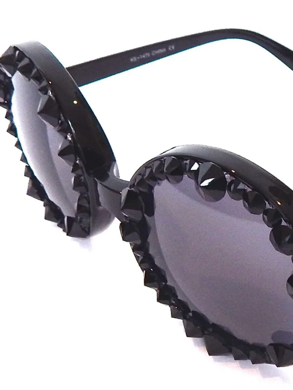 GASOLINE GLAMOUR DEVILS TONGUE RODEO QUEEN GLASSES 🖤🖤🖤